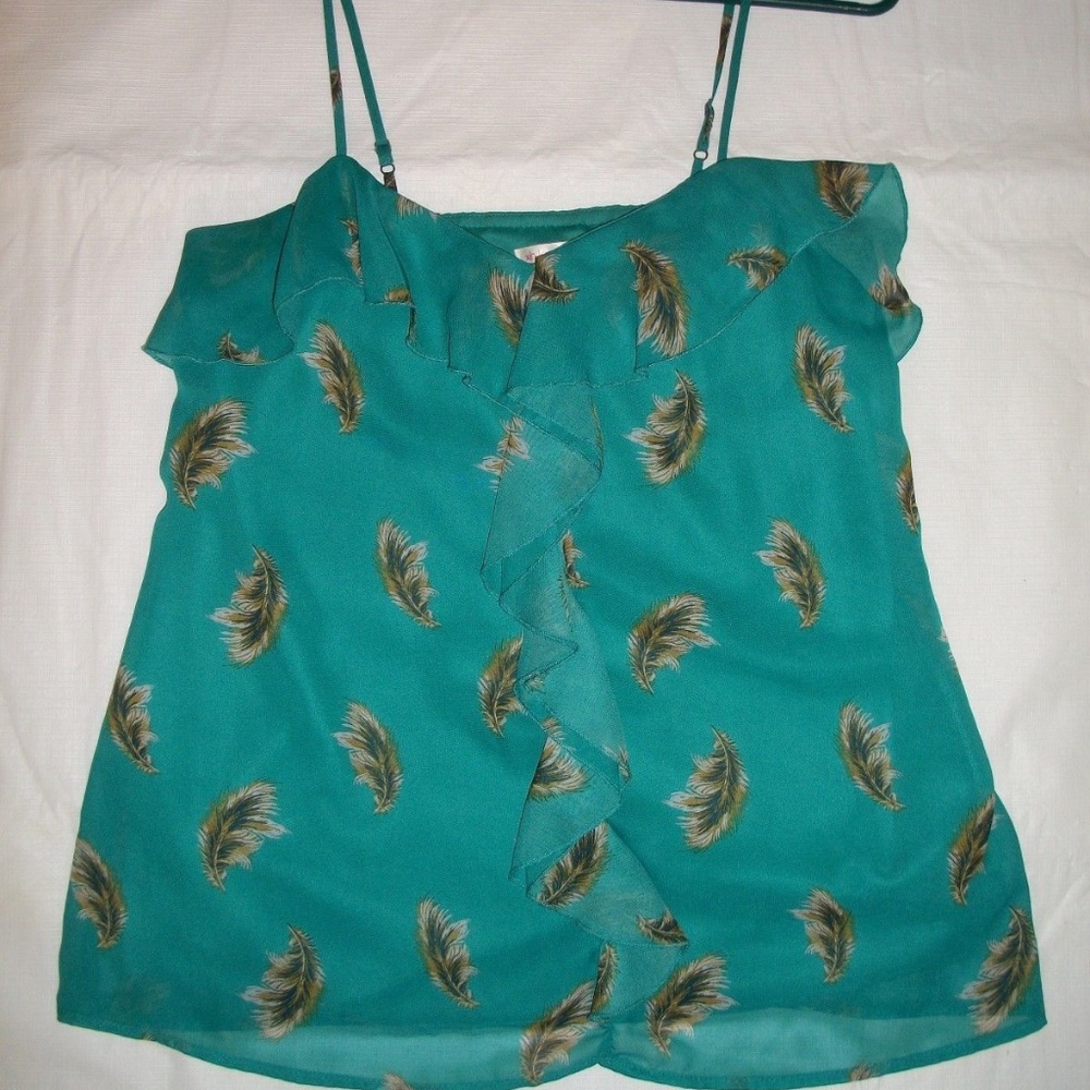 Xhilaration Jewel Green with Feather Print Cami S